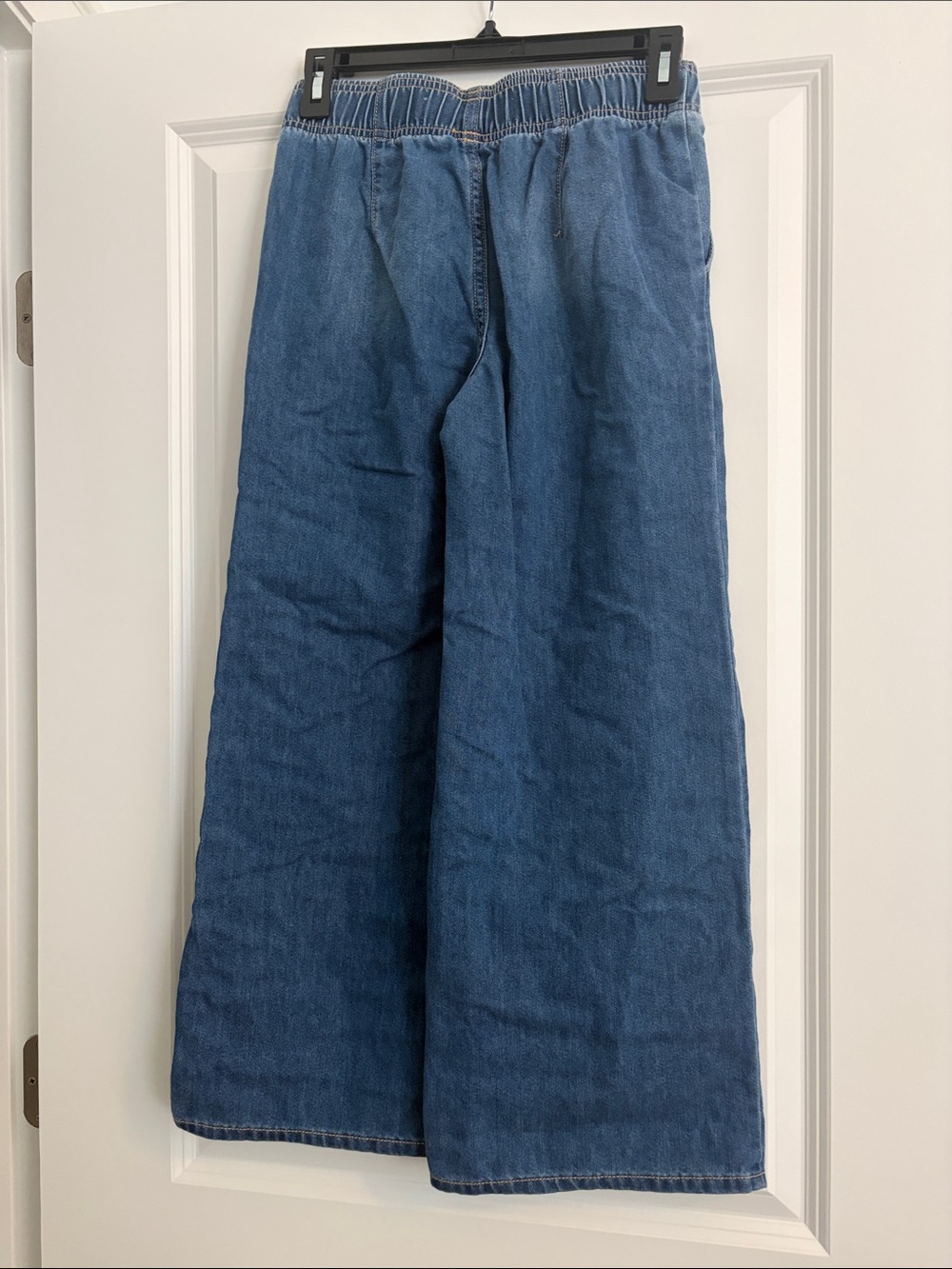 NWOT Old Navy Wide Leg Pull-On Jeans - Blue - Picture 2 of 2